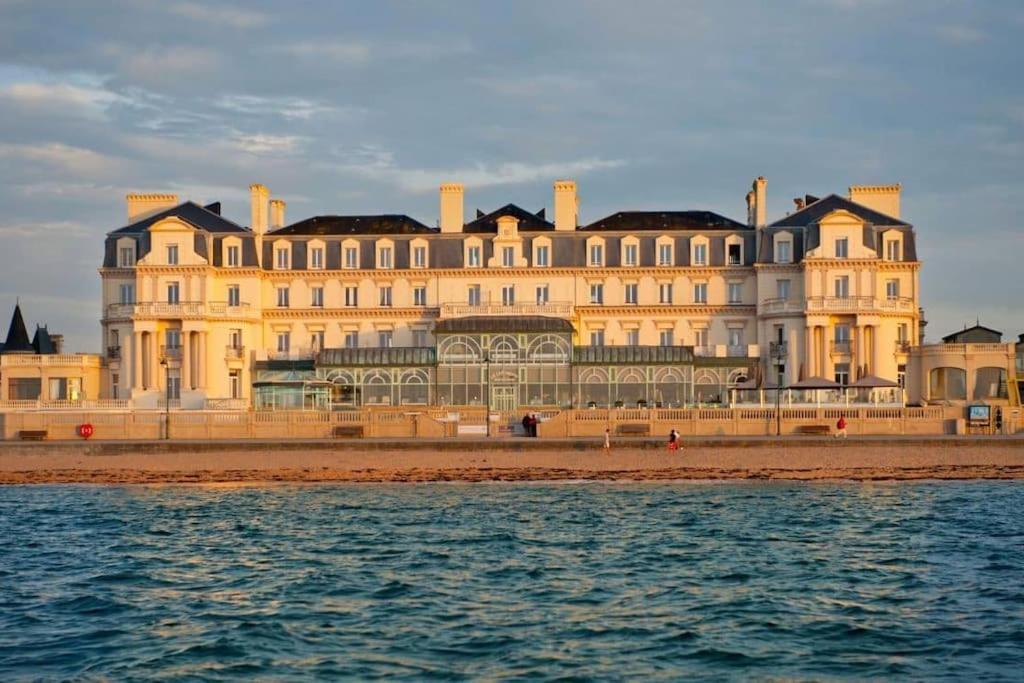 Appartement A 30M De La Plage Du Sillon. Saint-Malo Exterior photo